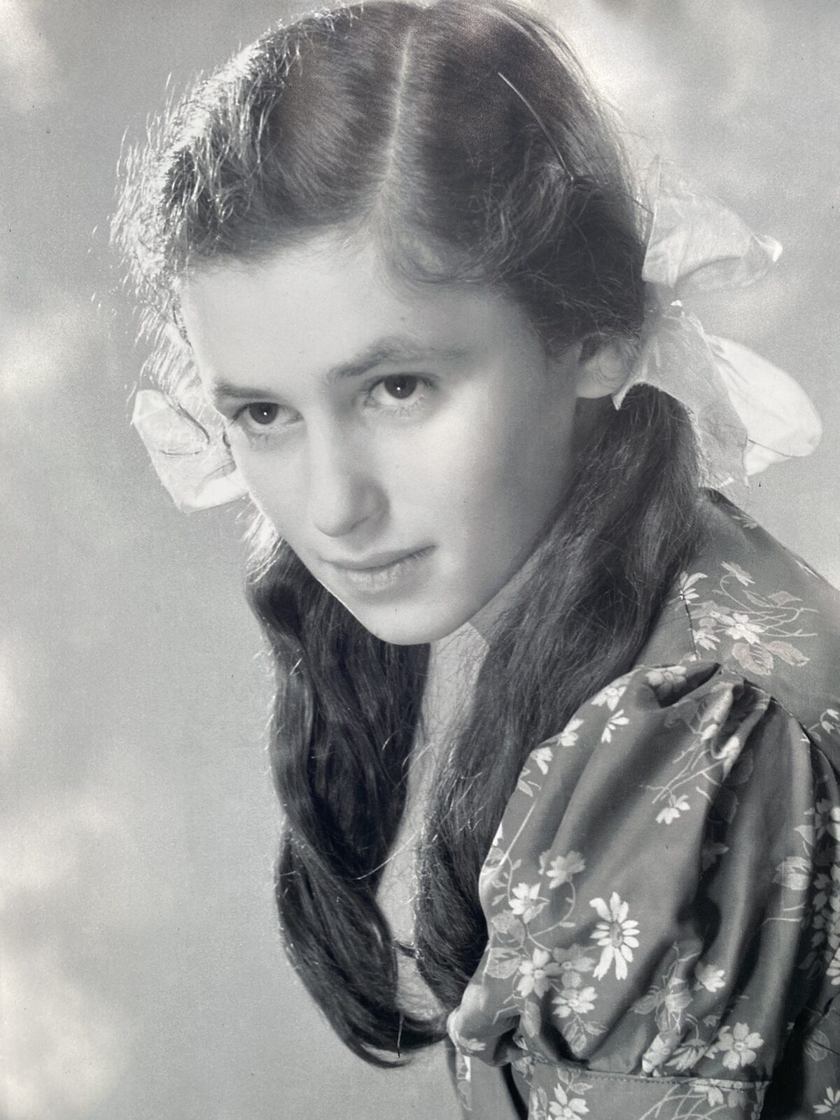 00 Julieke 13 jaar 1943